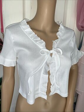 White ruffle short sleeve tie front crop cardigan jacket top M